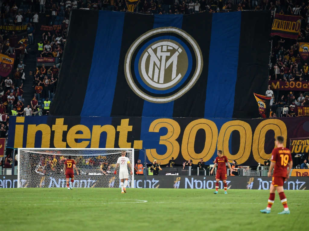 穆帥已制定引援名單 後防線將得到升級.